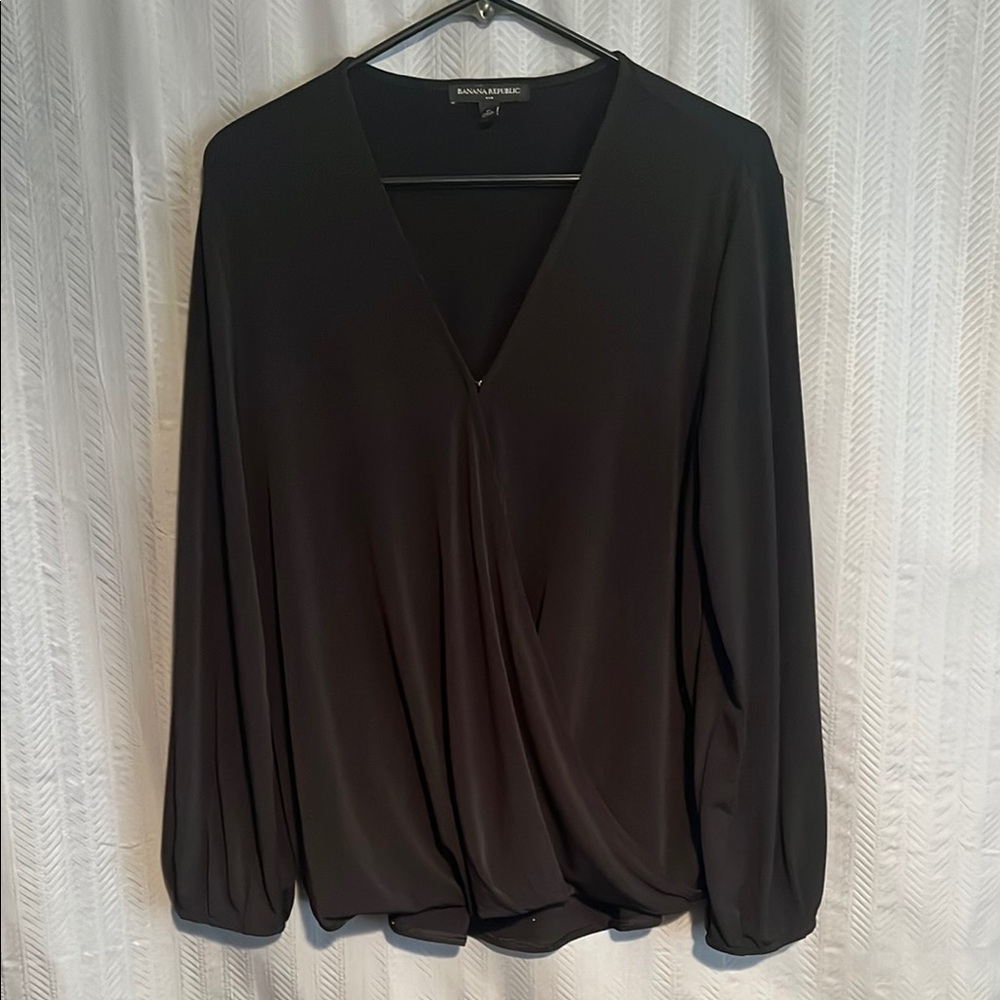 Banana Republic V-Neck Blouse